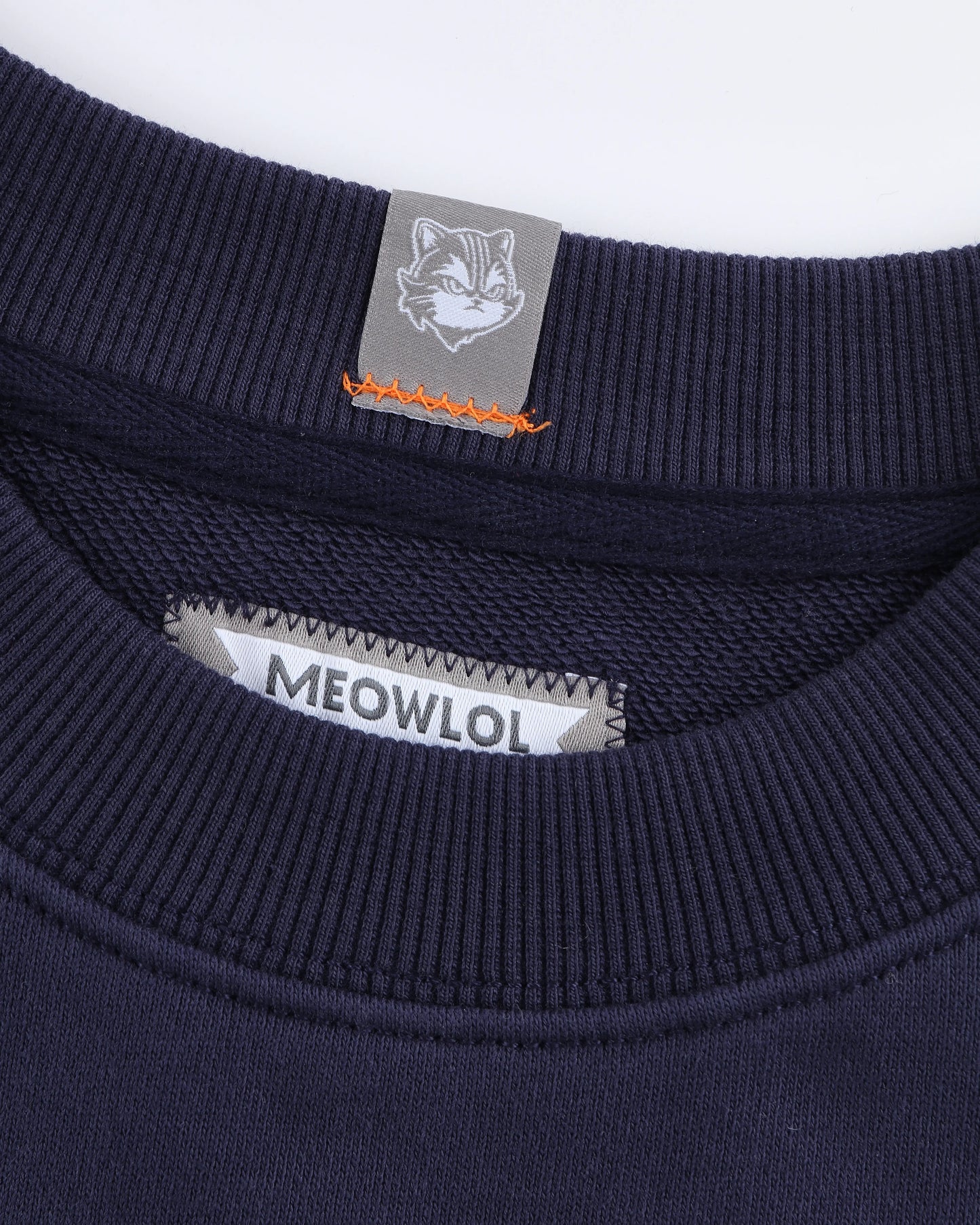 EMB LOGO OVERSIZED CROPPED TOP
