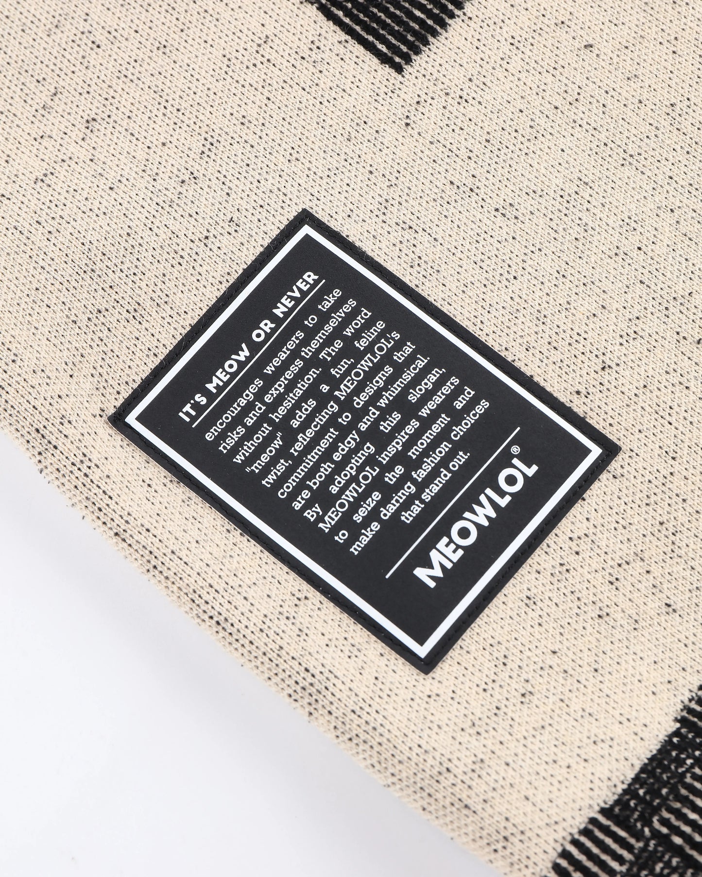 MEOWLOL CAT KNITTED SHORT SLEEVES ZIP-UP SHIRT