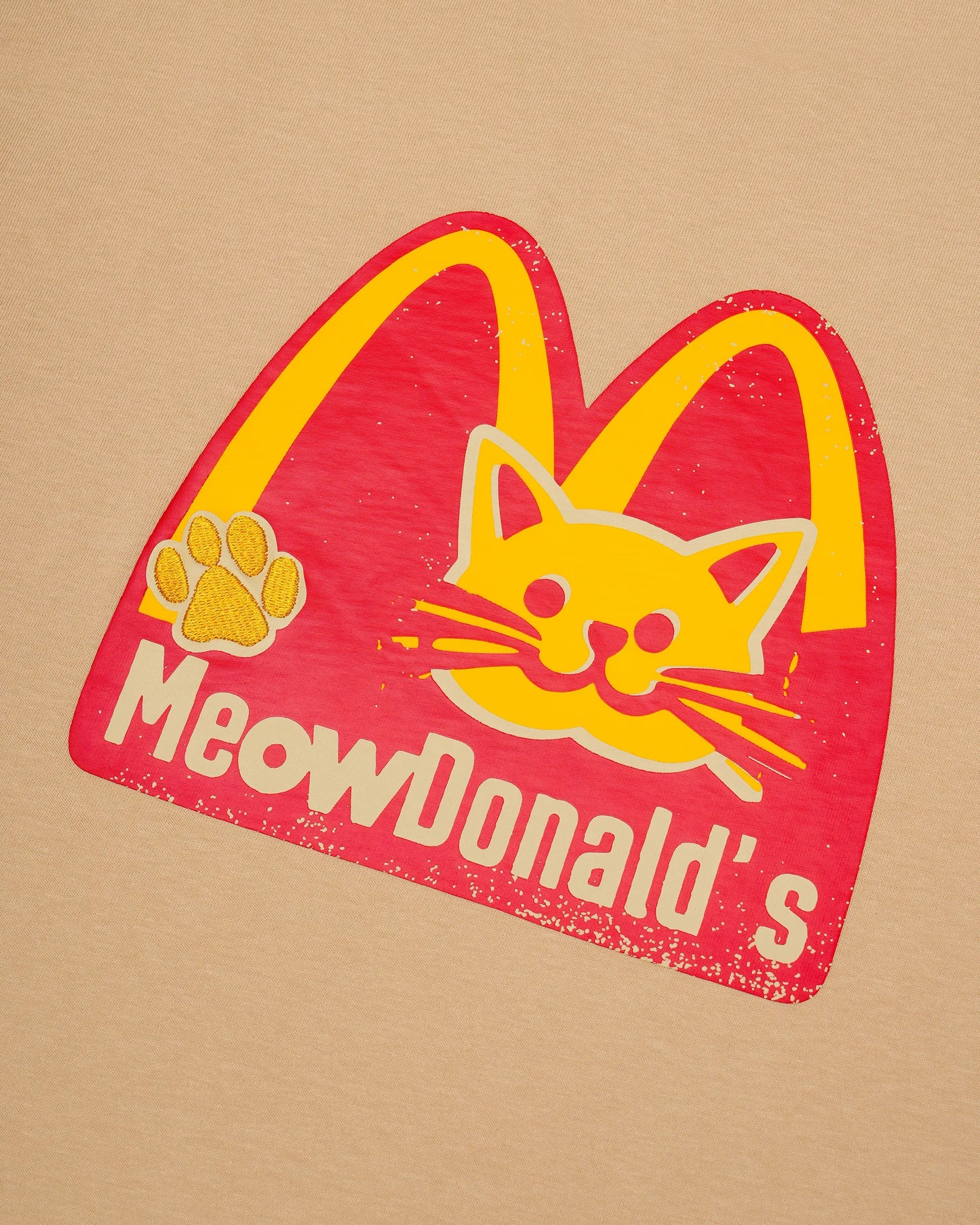 MEOWDONALD (2nd EDITION) LOGO PLEATED SLEEVES EASY FIT T-SHIRT