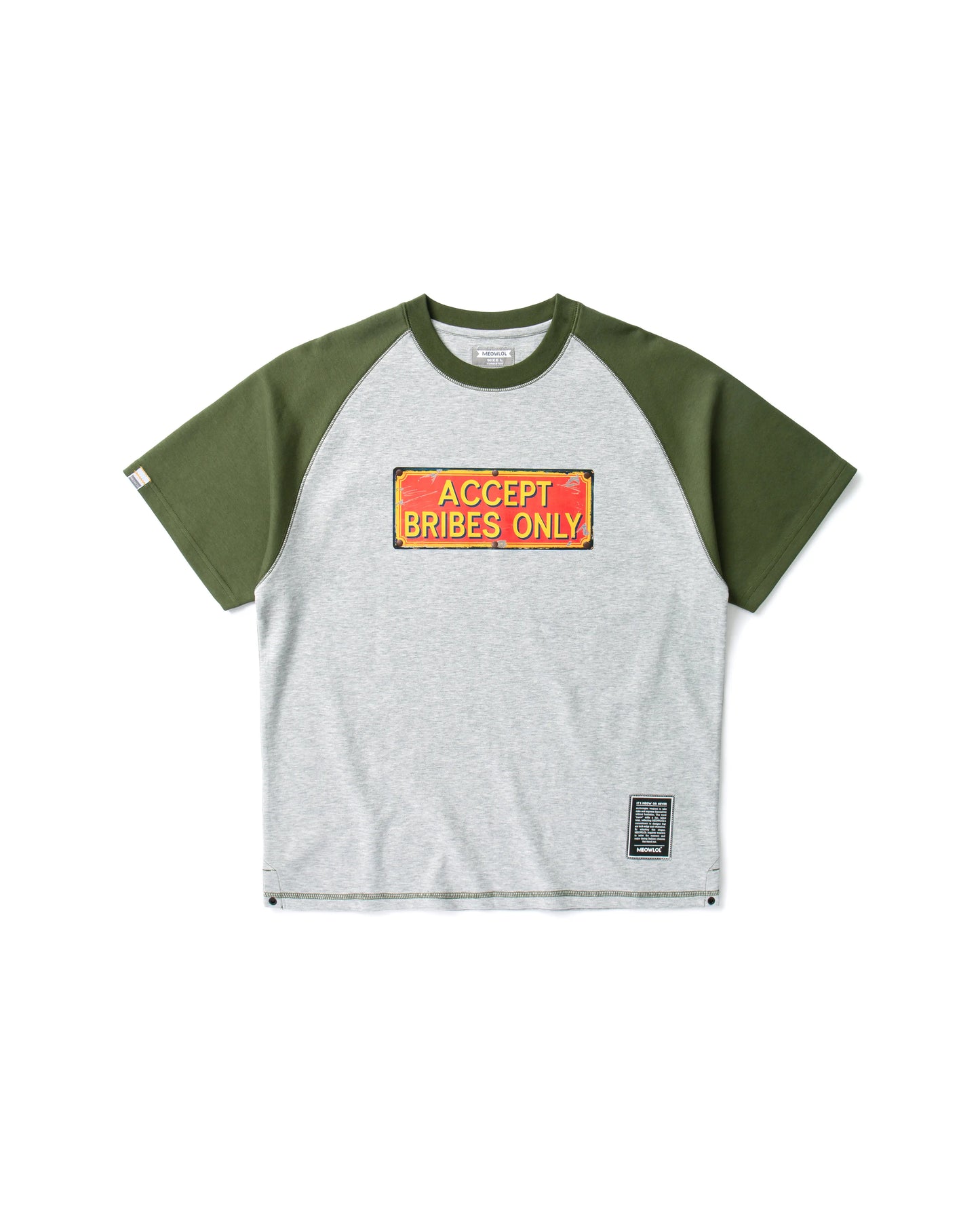 BRIBES ONLY RAGLAN SLEEVES EASY FIT T-SHIRT