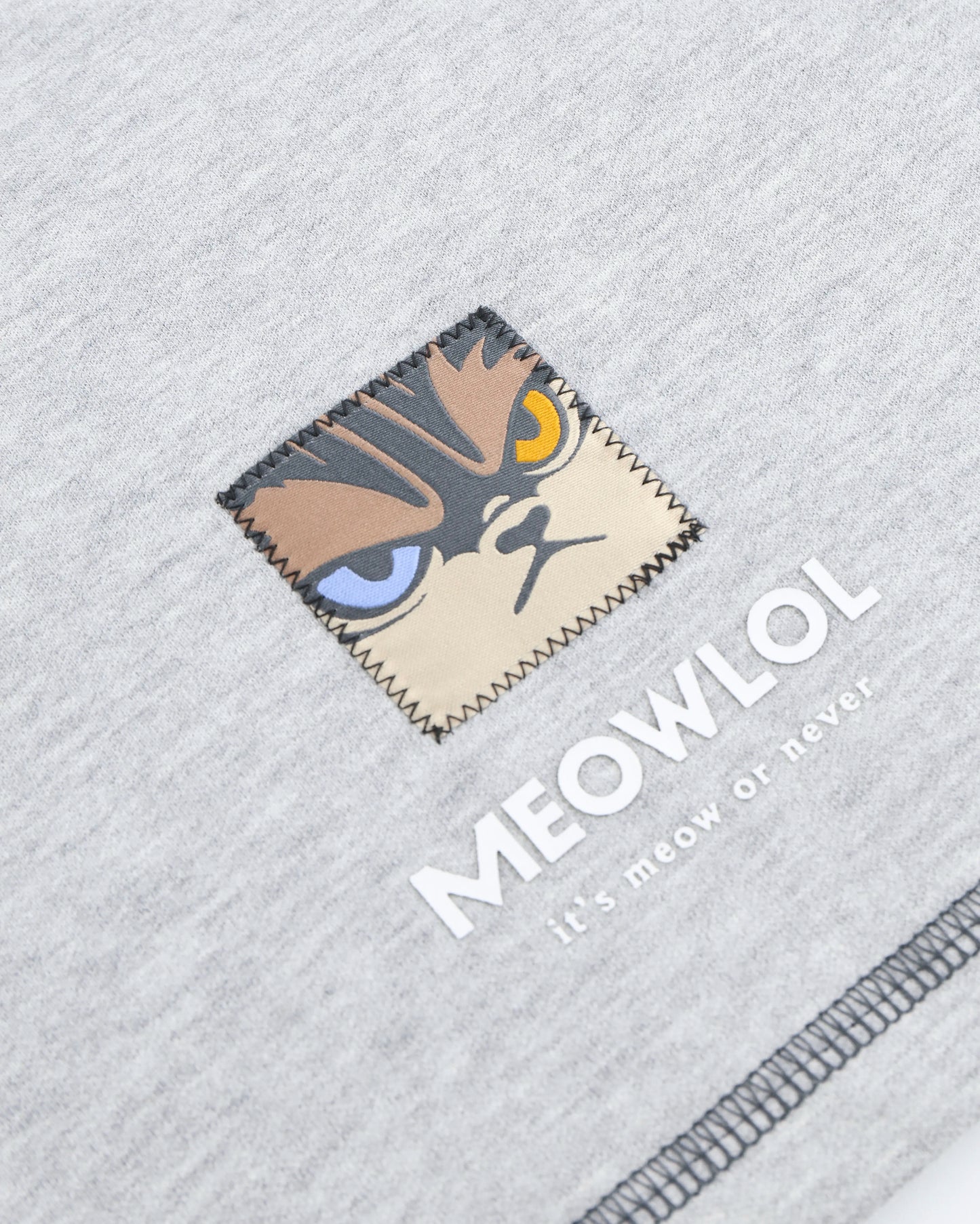 BRIBES ONLY RAGLAN SLEEVES EASY FIT T-SHIRT