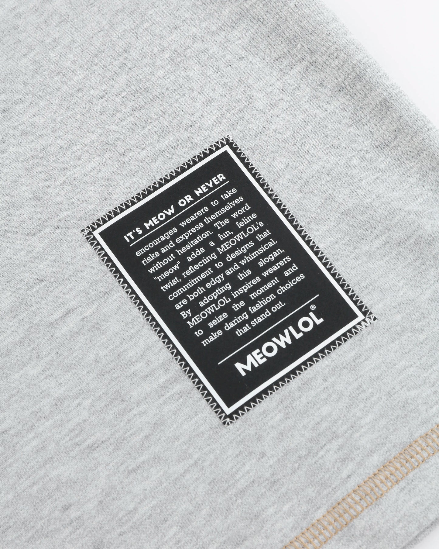 BRIBES ONLY RAGLAN SLEEVES EASY FIT T-SHIRT