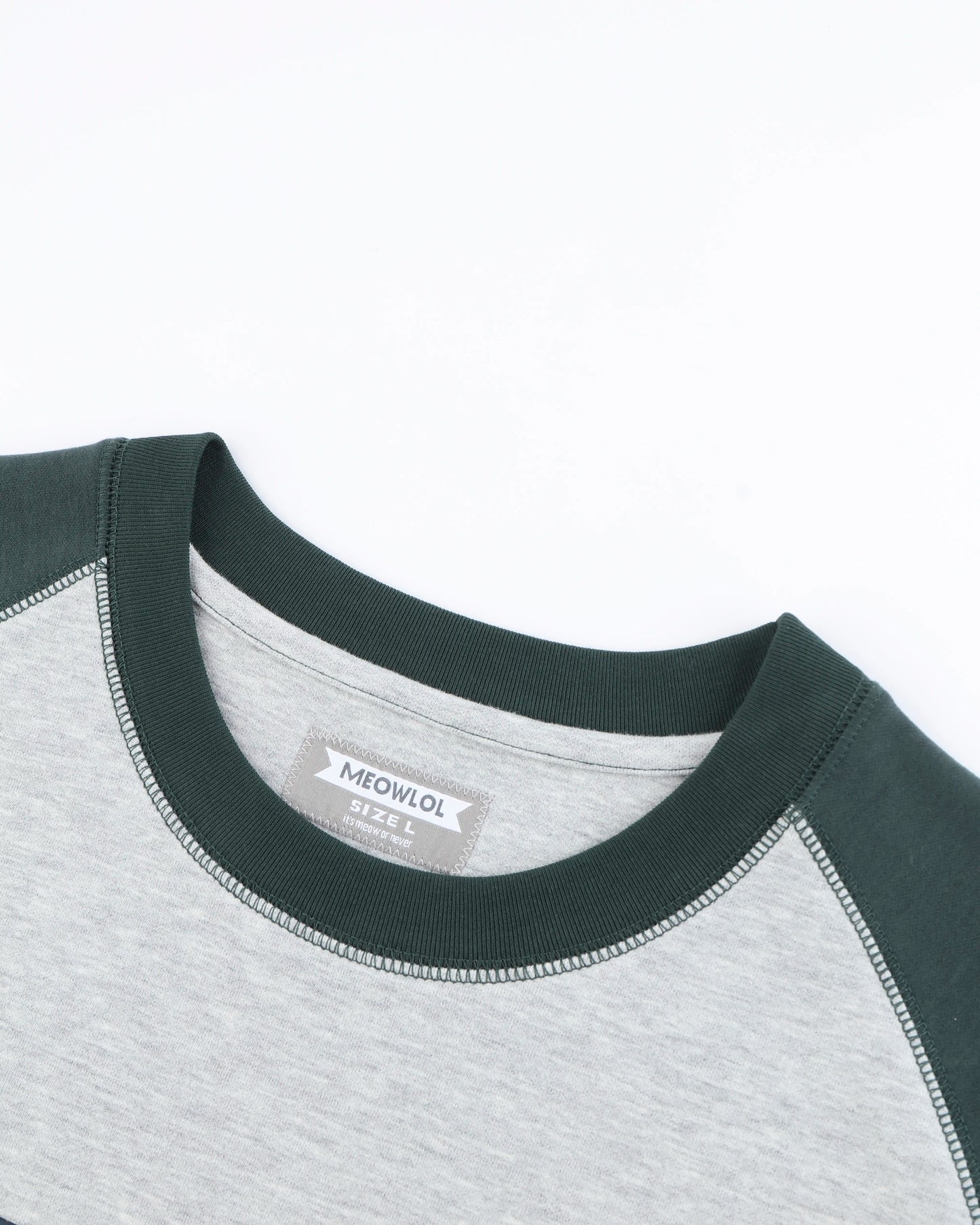 BRIBES ONLY RAGLAN SLEEVES EASY FIT T-SHIRT