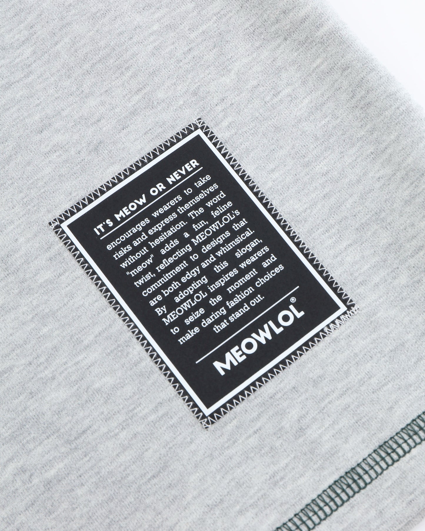 BRIBES ONLY RAGLAN SLEEVES EASY FIT T-SHIRT