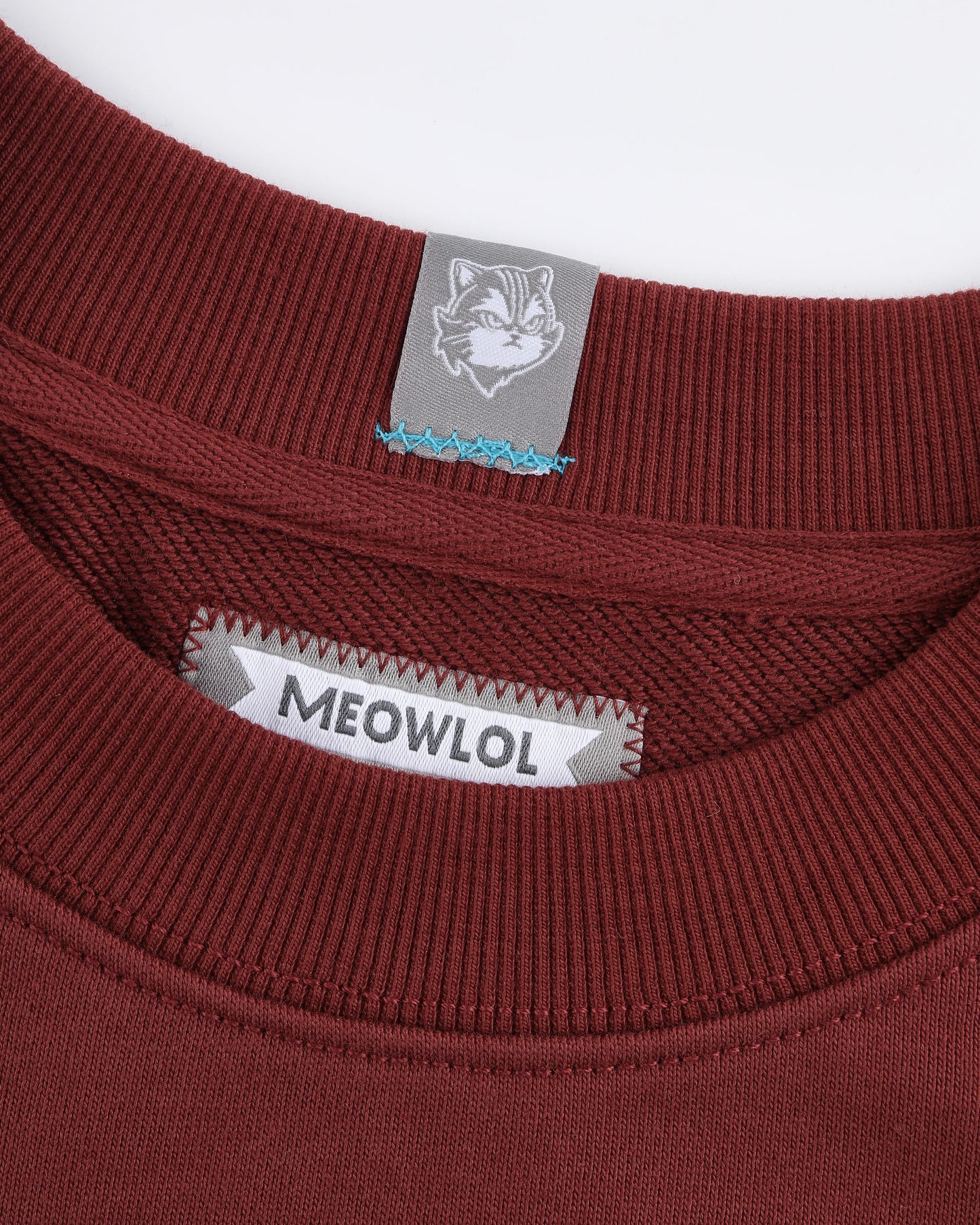 EMB LOGO OVERSIZED CROPPED TOP