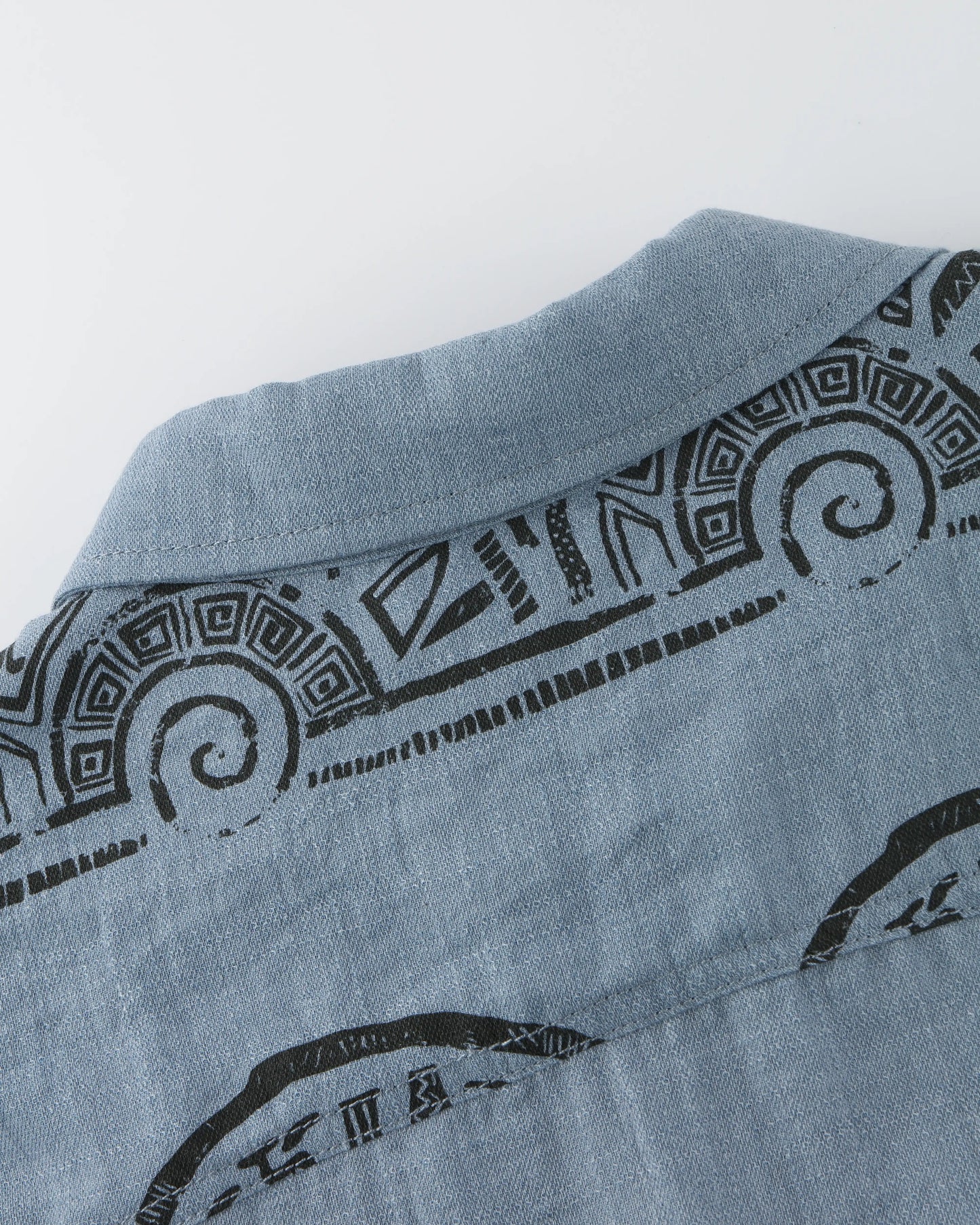 GRAPHIC EGYPTIAN CAT THEME PRINTED VACATION SHIRT