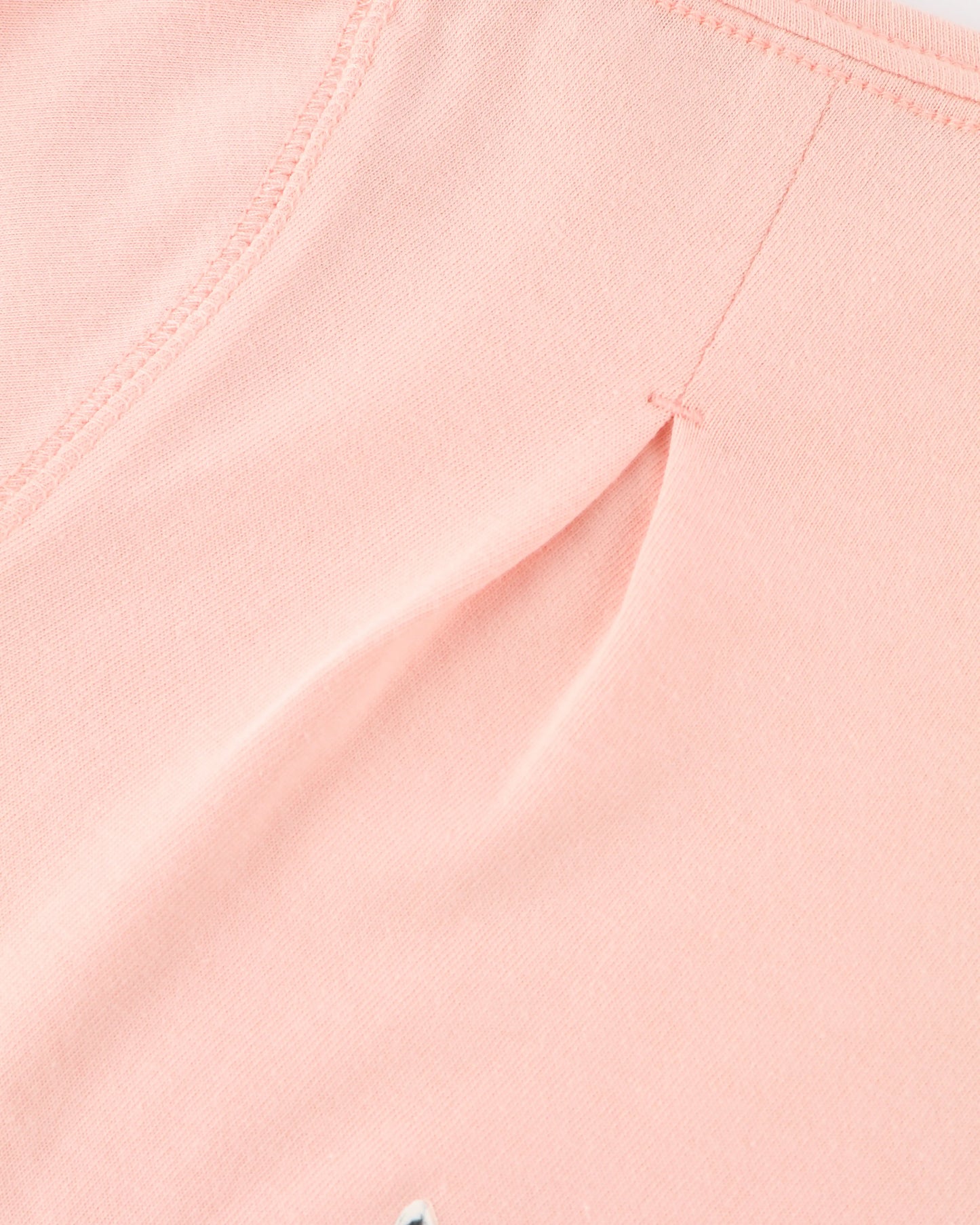 GUMMY CAT SHOULDER PLEATED EASY FIT T-SHIRT