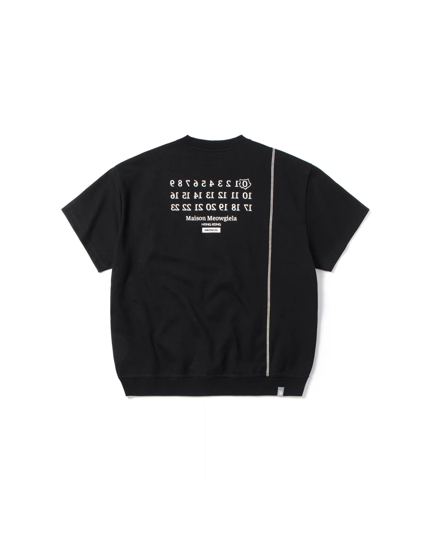 MEOWGIELA FRONT POCKET OVERSIZED T-SHIRT