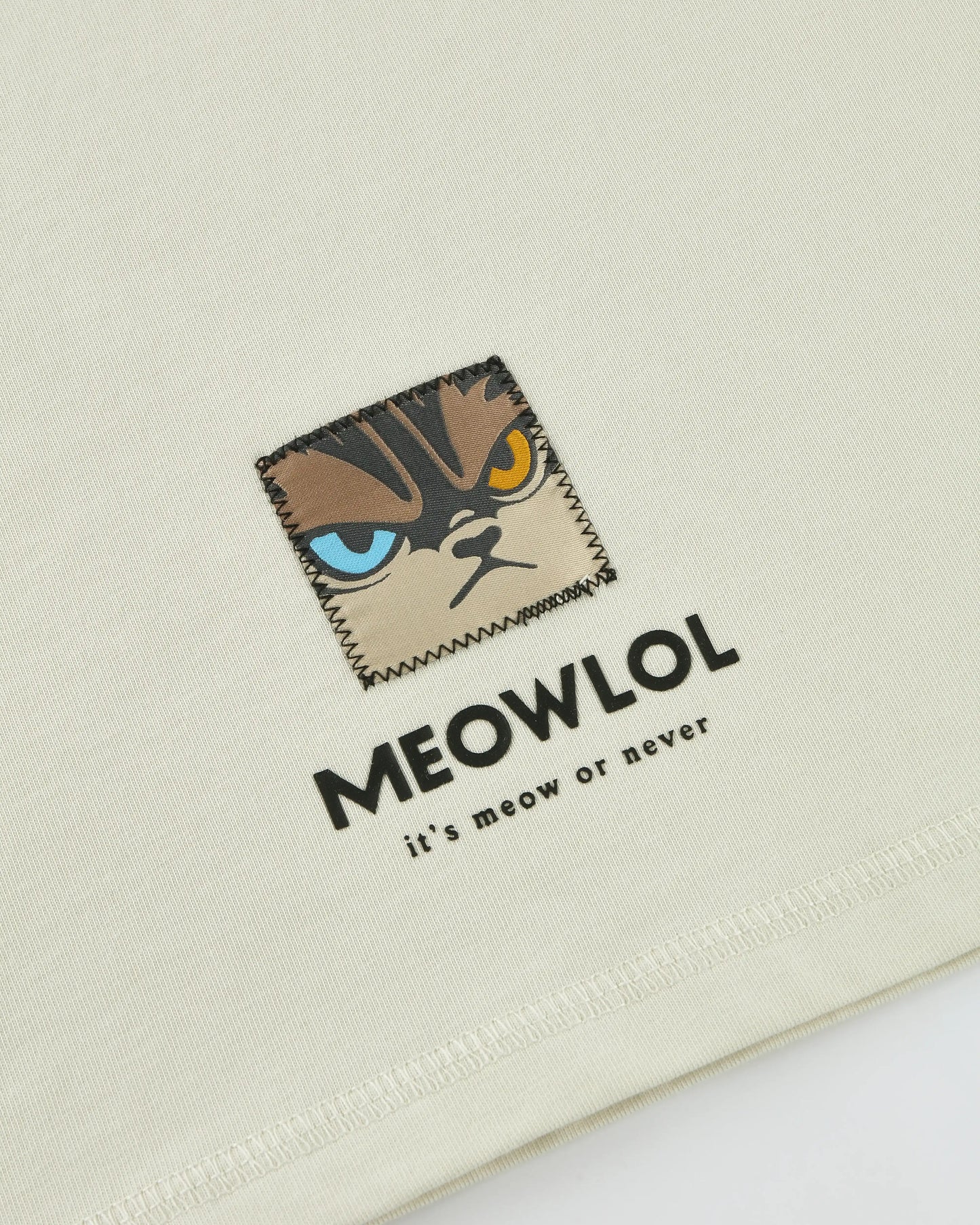 MEOWLOL THE MEOWNOPOLY GRAPHIC PLEATED SLEEVES EASY FIT T-SHIRT