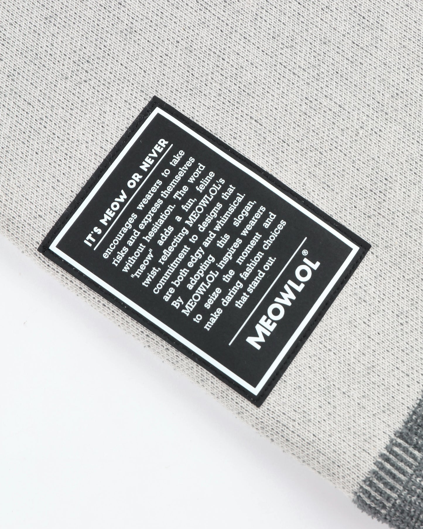 MEOWLOL CAT KNITTED SHORT SLEEVES ZIP-UP SHIRT