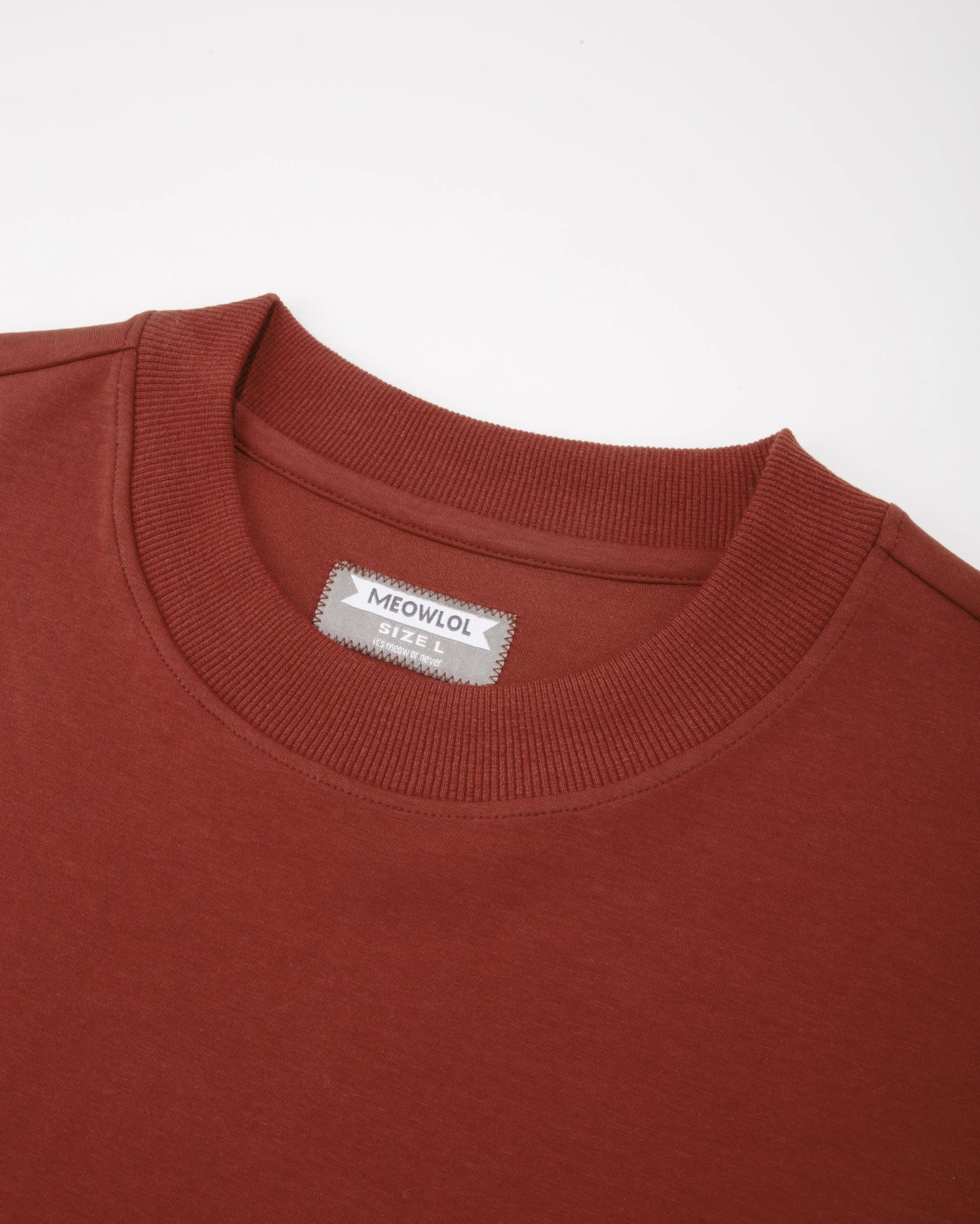 MEOWLOL LOGO SIDE PANELED PLEATED DESIGN ROUND HEM OVERSIZED T-SHIRT