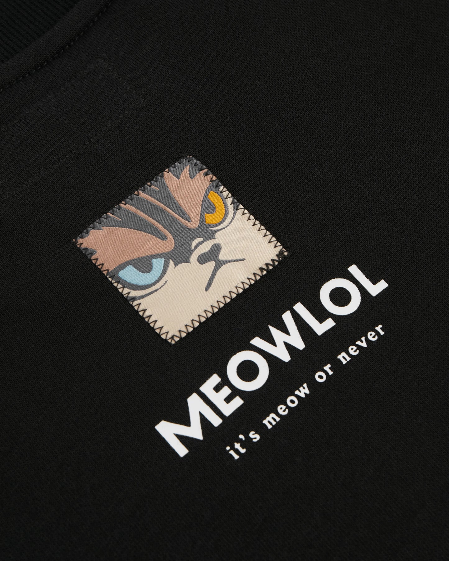 MEOWLOL MID-FINGER ROUND HEM OVERSIZED T-SHIRT