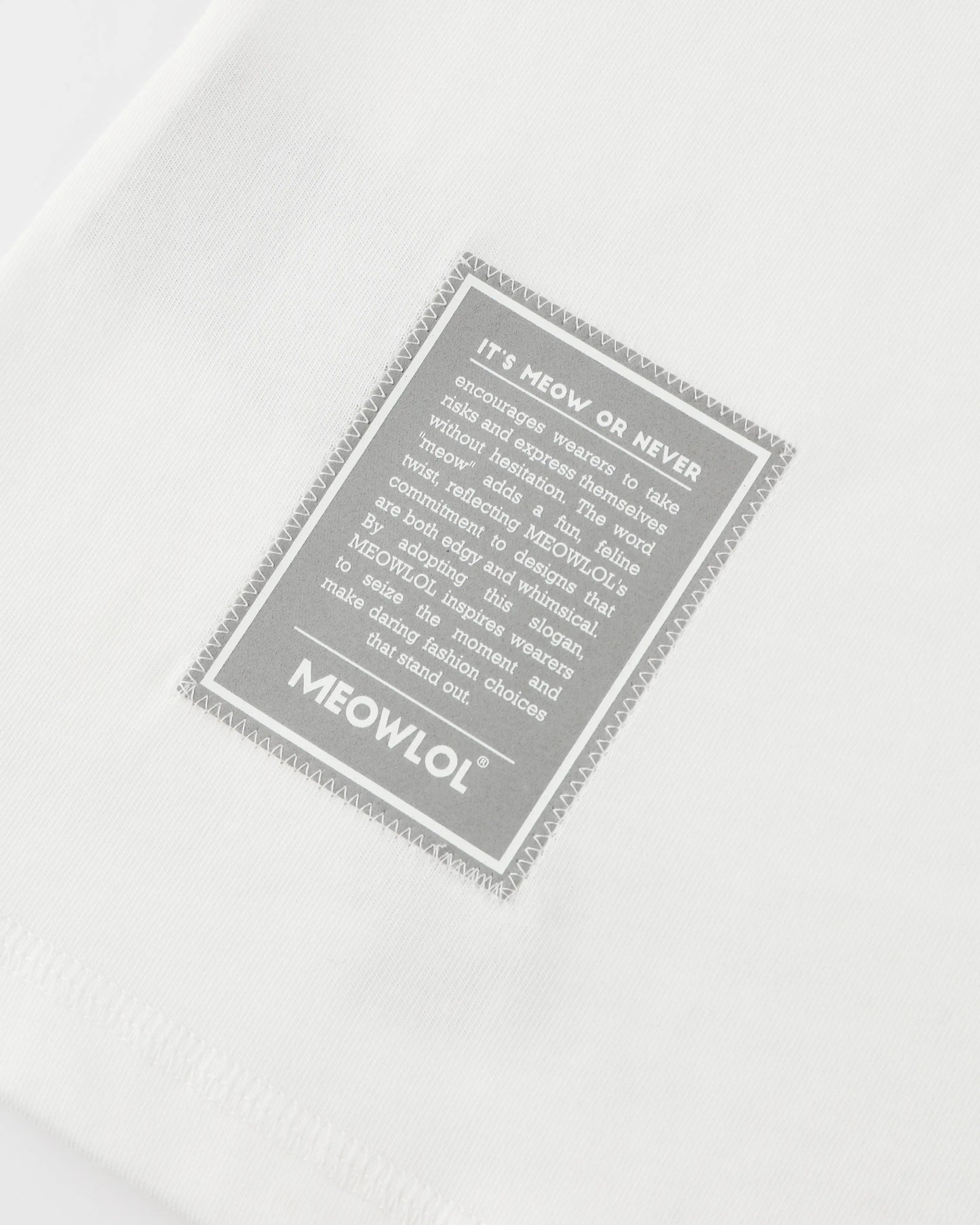 MEOWNICORN SHOULDER PLEATED EASY FIT T-SHIRT