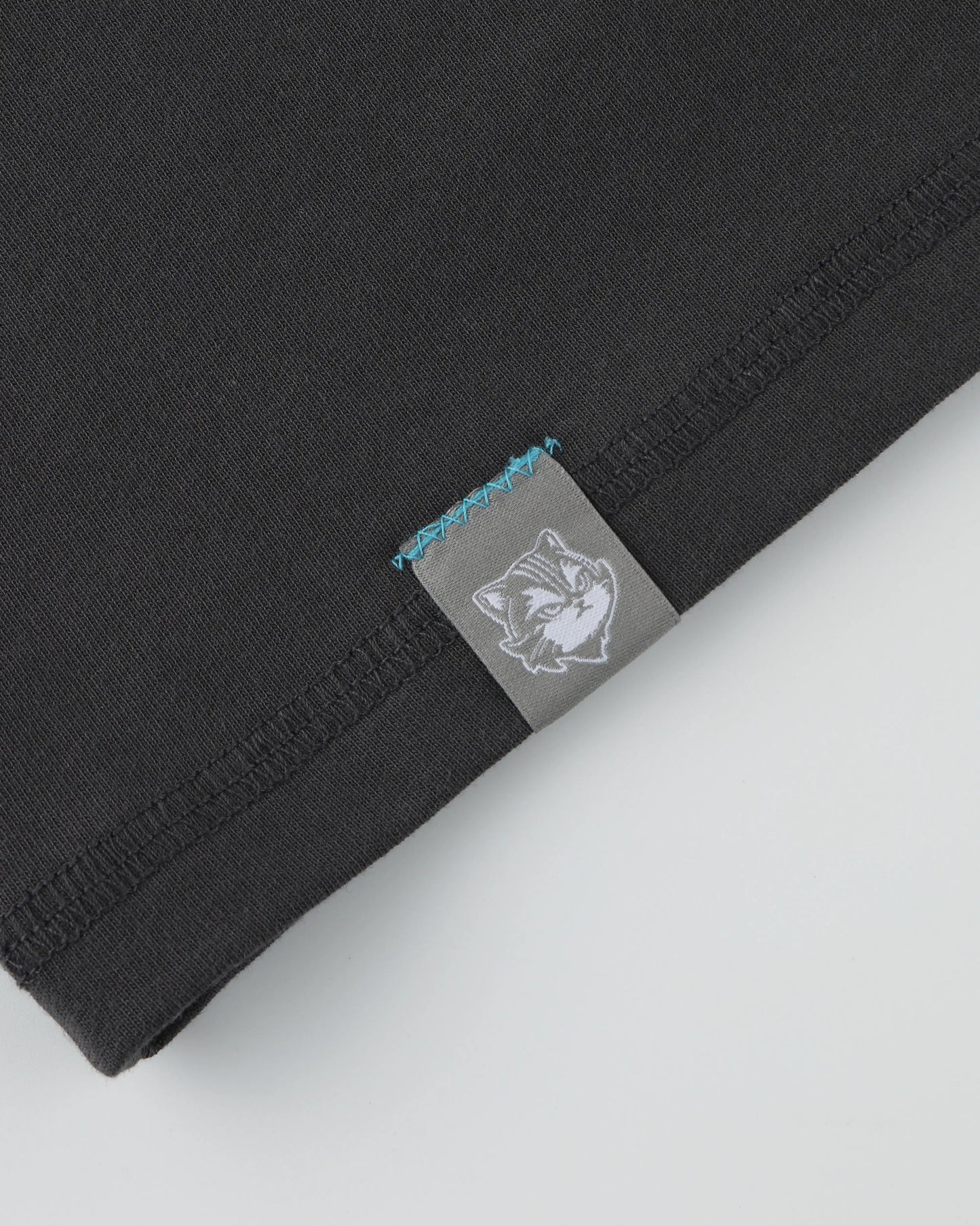 MEOWSEALINE PLEATED SLEEVES EASY FIT T-SHIRT