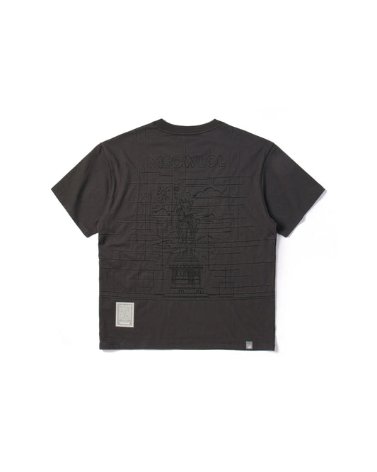 THE CAT STATUE OF LIBERTY PLEATED SLEEVES EASY FIT T-SHIRT
