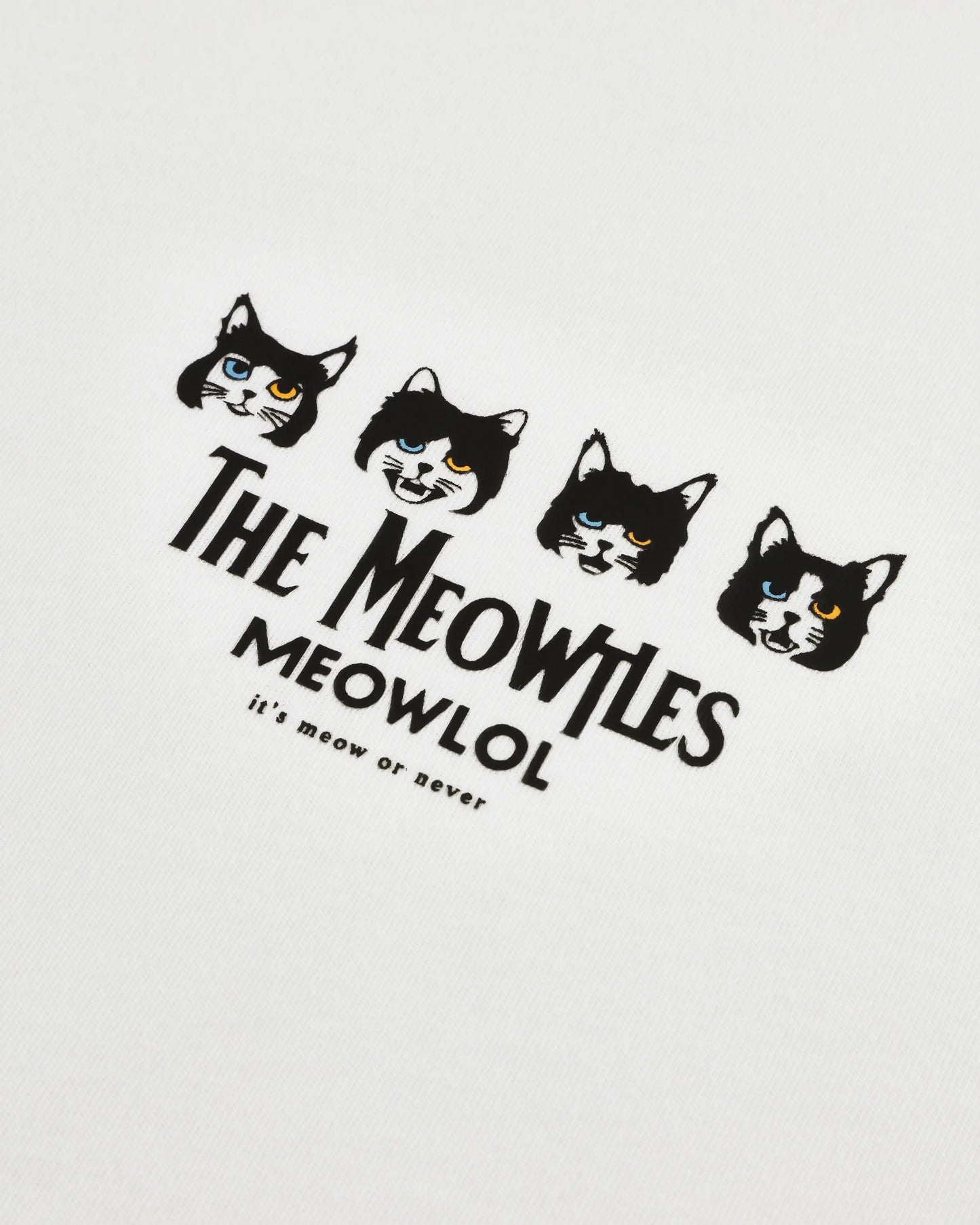 THE MEOWTLES PLEATED SLEEVES EASY FIT T-SHIRT